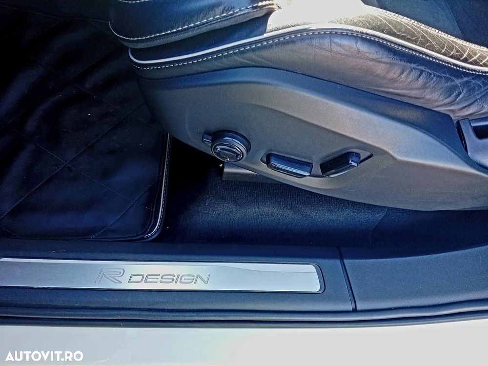 Volvo XC 90 D5 AWD Geartronic RDesign - 10