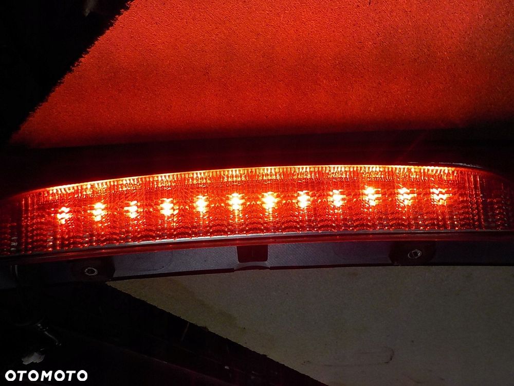 MITSUBISHI OUTLANDER II SPOILER LOTKA KLAPY DOKŁADKA TRZECIE ŚWIATŁO STOP - 13