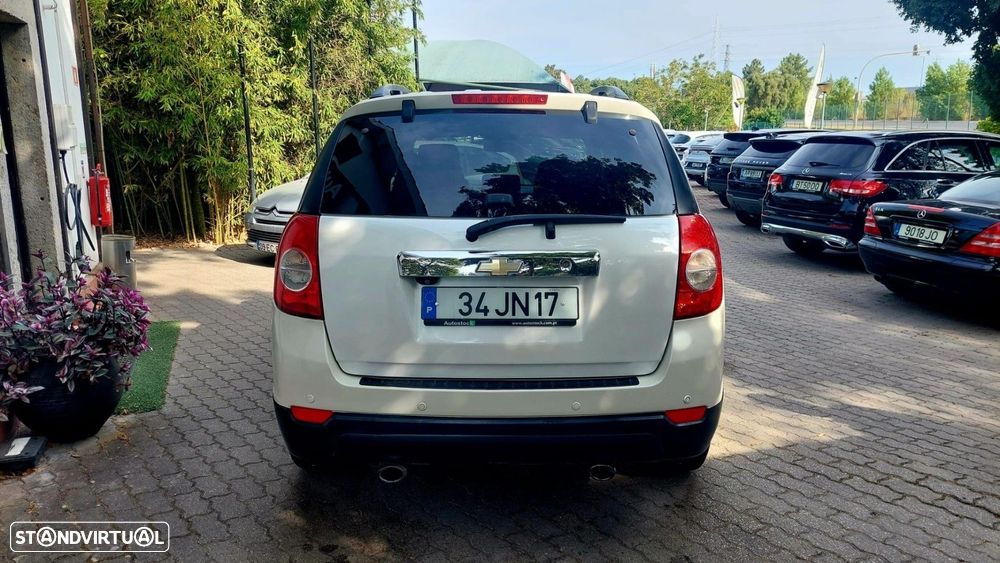 Chevrolet Captiva 2.0 VCDi Seven Extreme 7L - 4