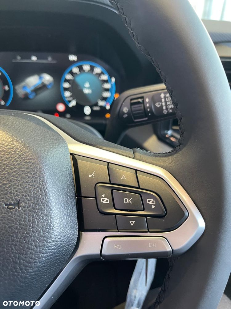 Volkswagen Amarok - 18