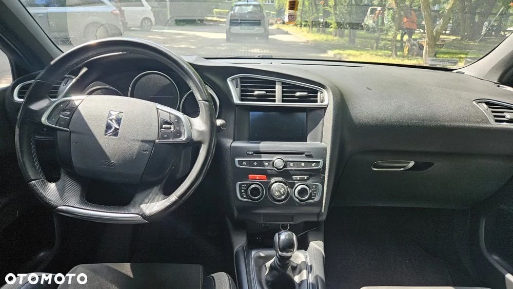 DS Automobiles DS 4 - 8