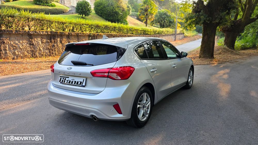 Ford Focus 1.0 EcoBoost Hybrid TITANIUM DESIGN - 4