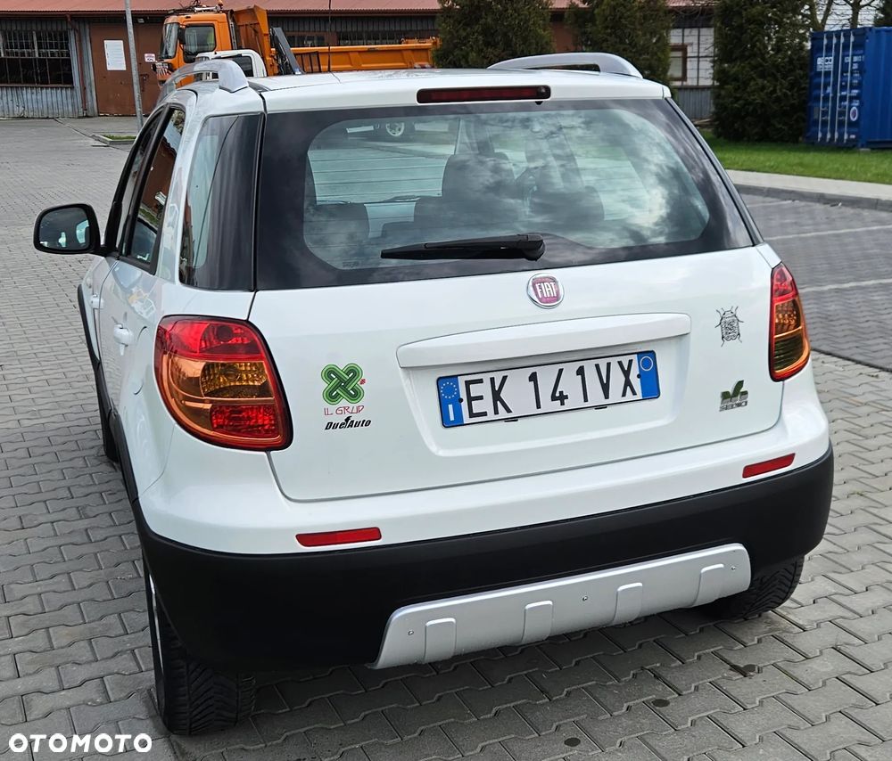 Fiat Sedici 1.6 16V 4x4 Dynamic - 8