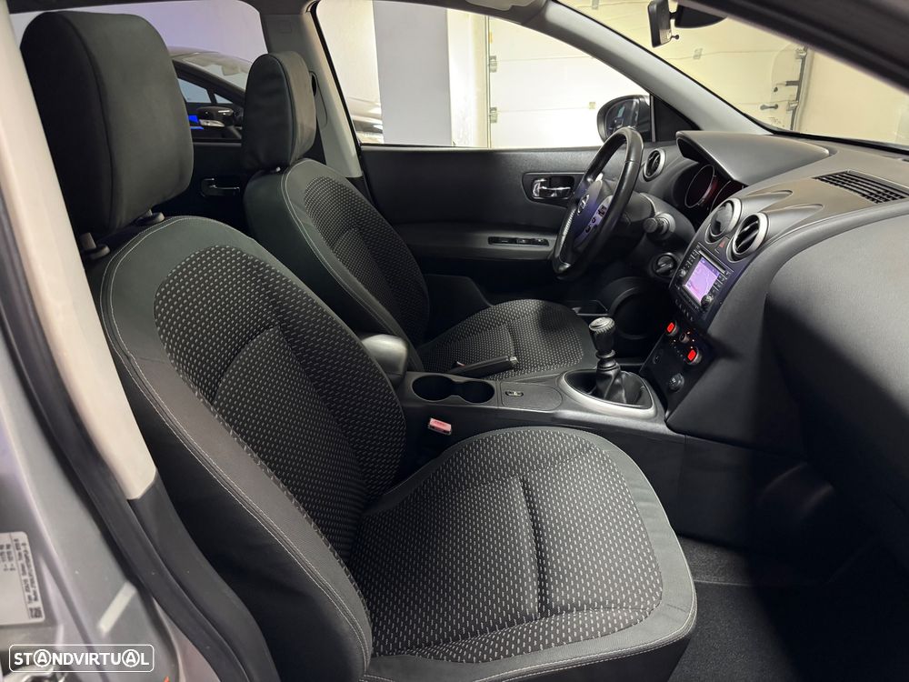 Nissan Qashqai +2 1.5 dCi Tekna Sport 18 - 43