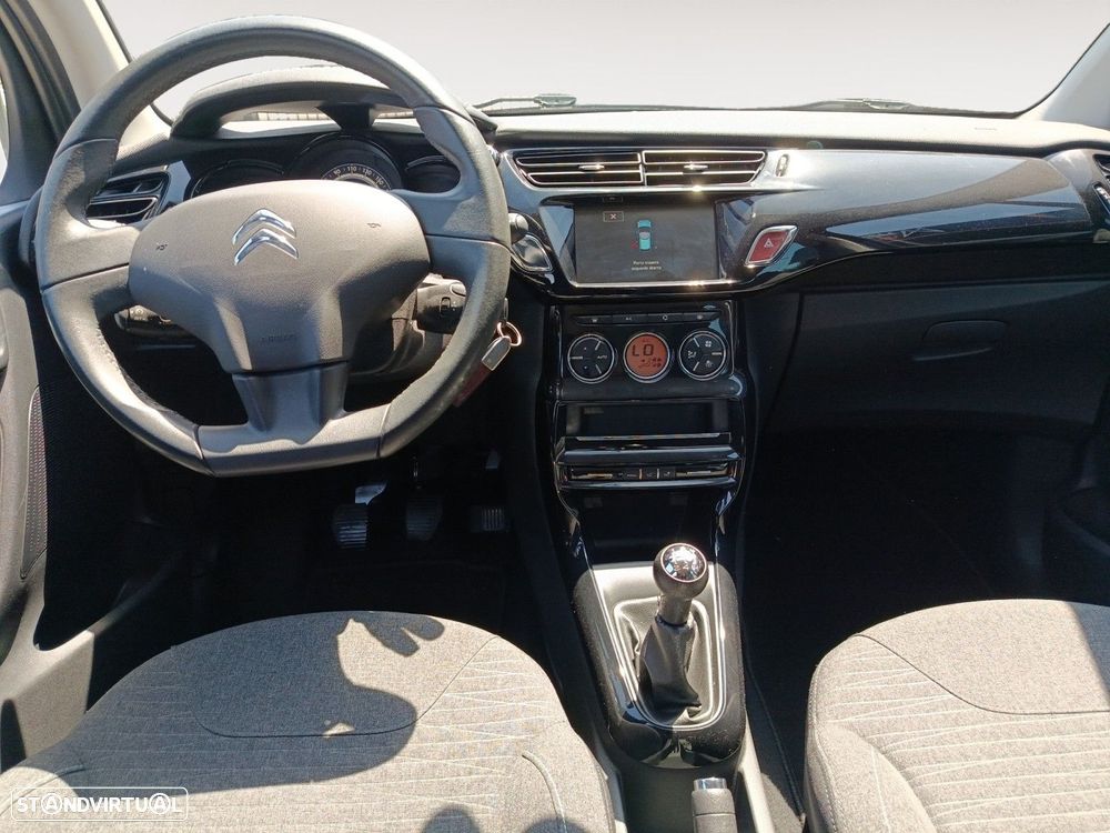 Citroën C3 1.2 PureTech Collection - 10