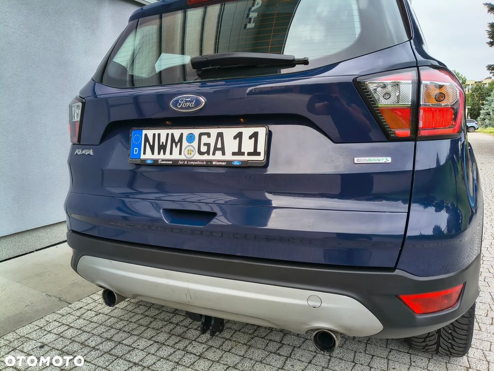Ford Kuga 1.5 EcoBoost 2x4 Business Edition - 36