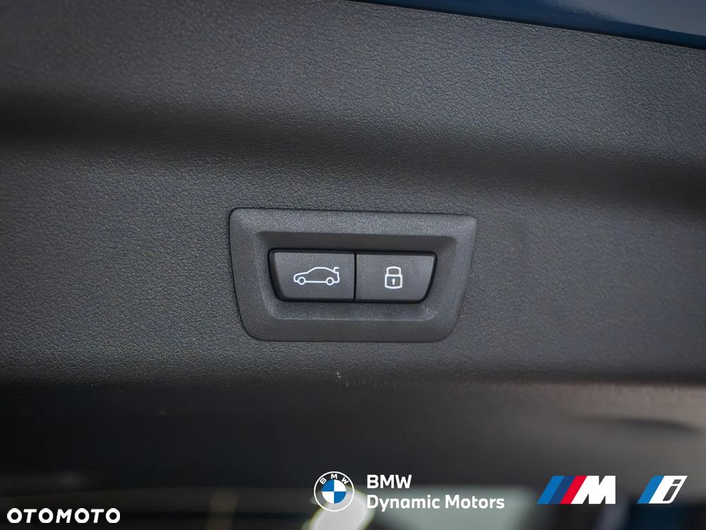 BMW X1 xDrive20d xLine - 13