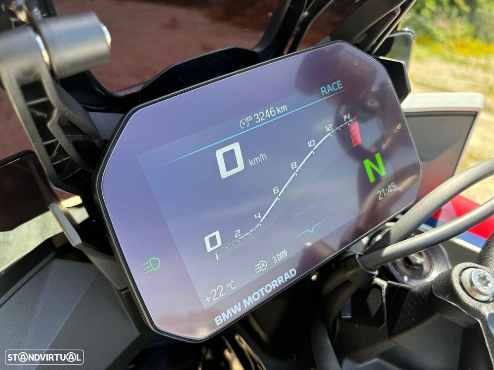 BMW M 1000 XR Light White - 8