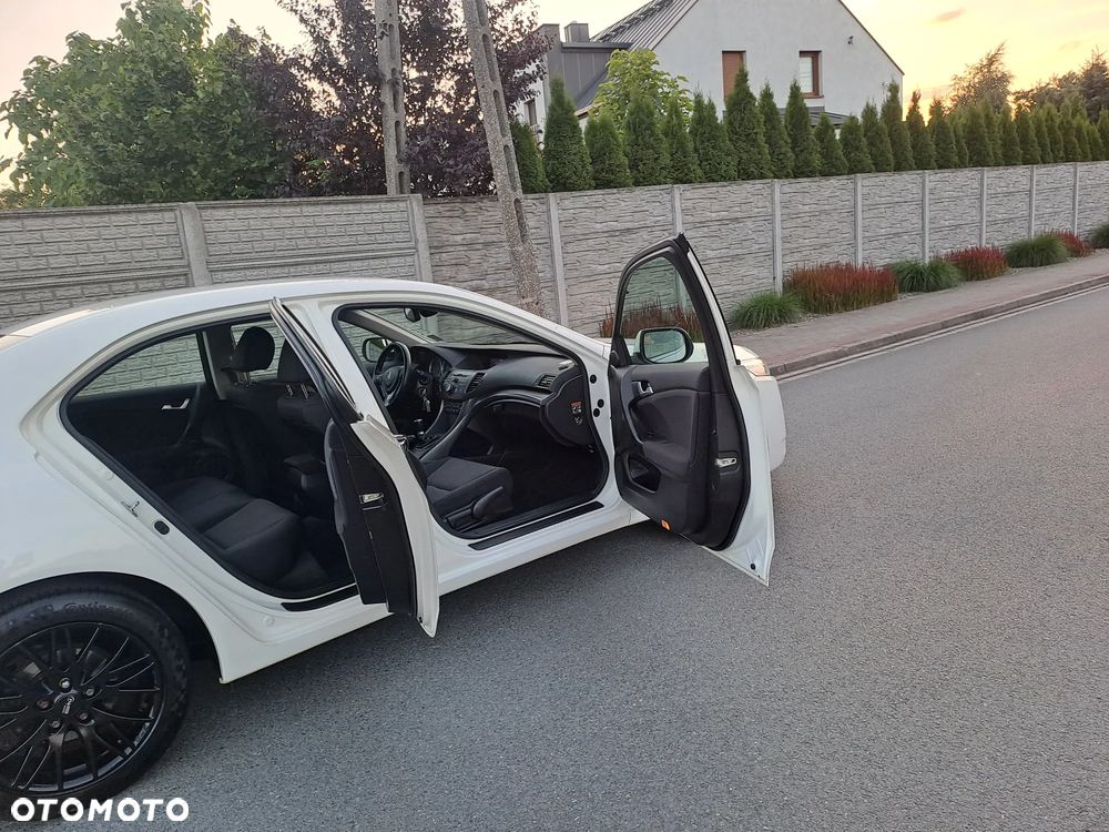 Honda Accord 2.0 50 Jahre Edition - 22