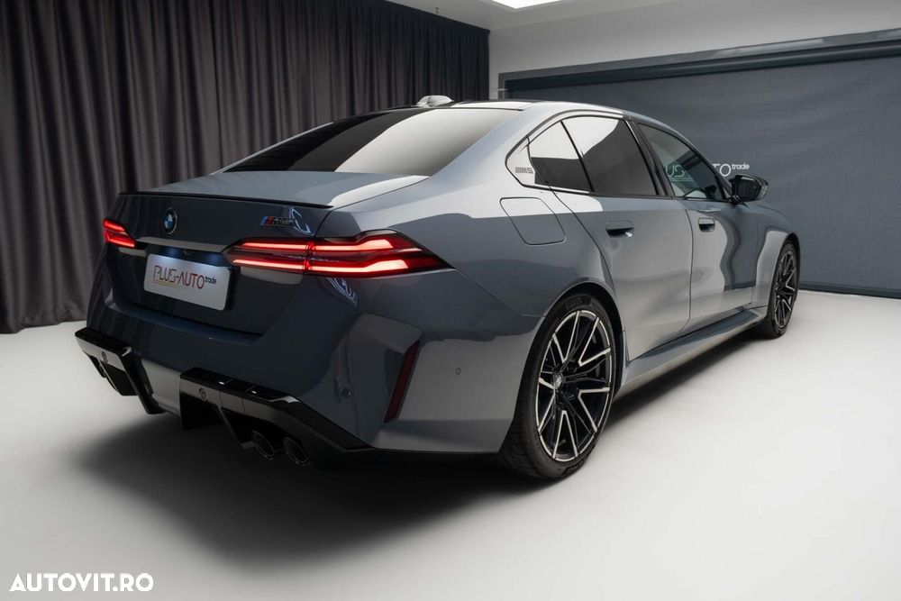 BMW M5 - 8