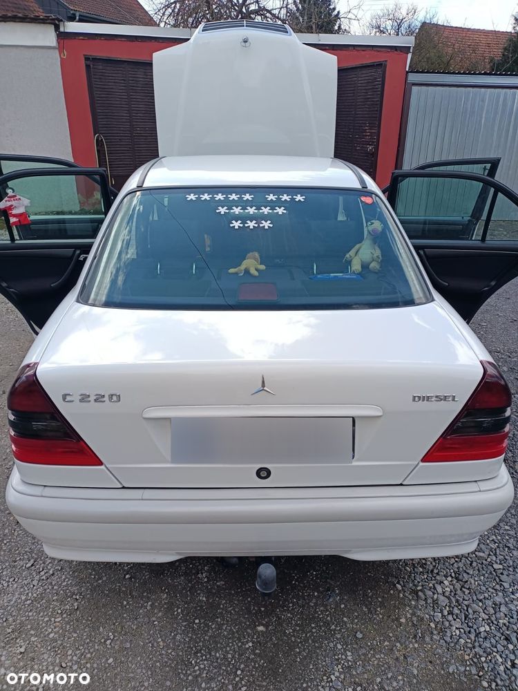 Mercedes-Benz Klasa C 220 D Classic - 10