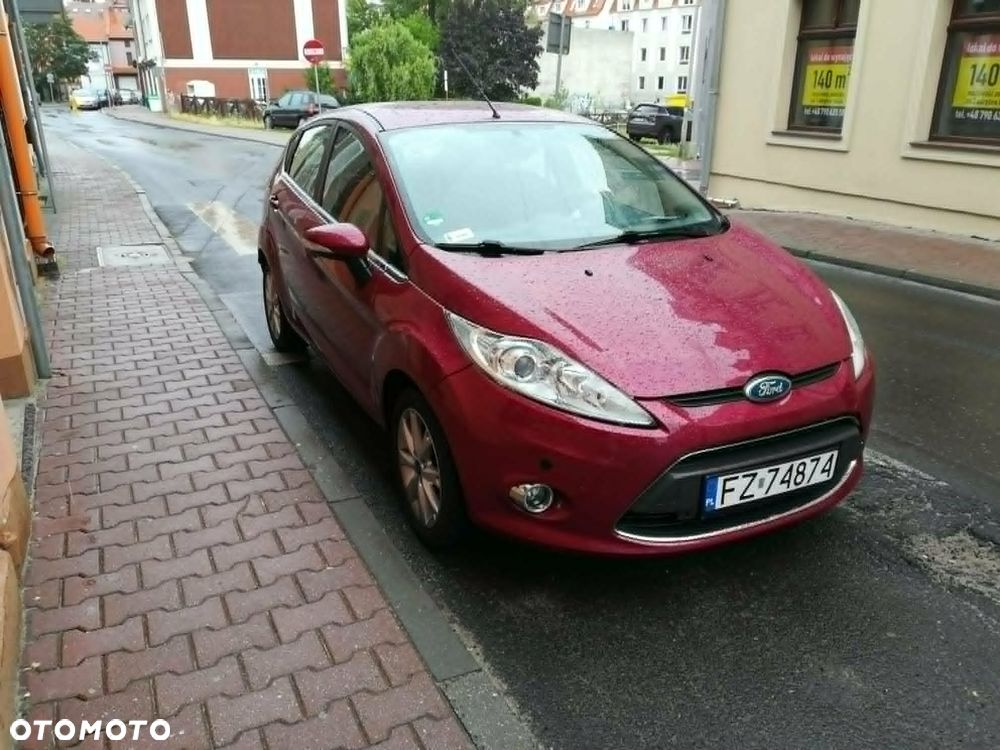 Ford Fiesta 1.4 Platinium X - 2