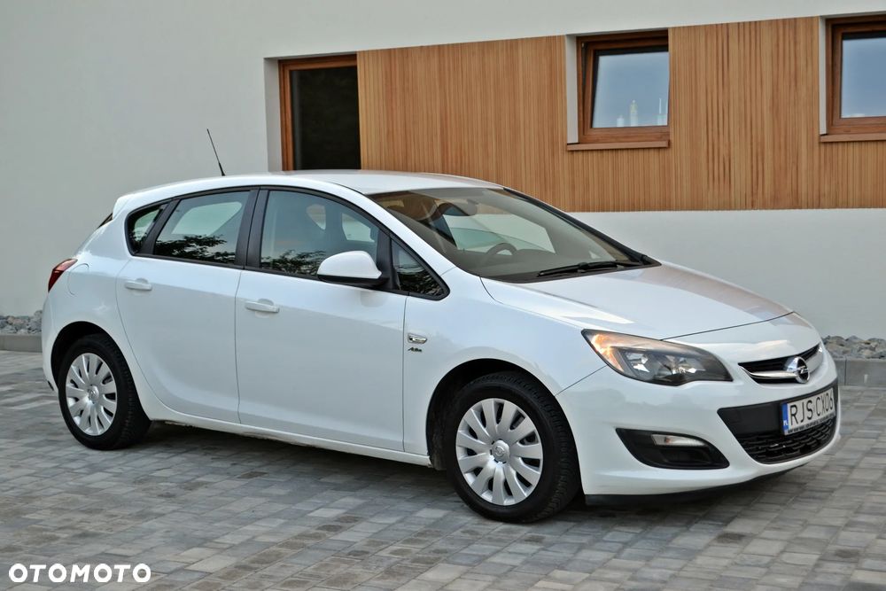 Opel Astra - 3