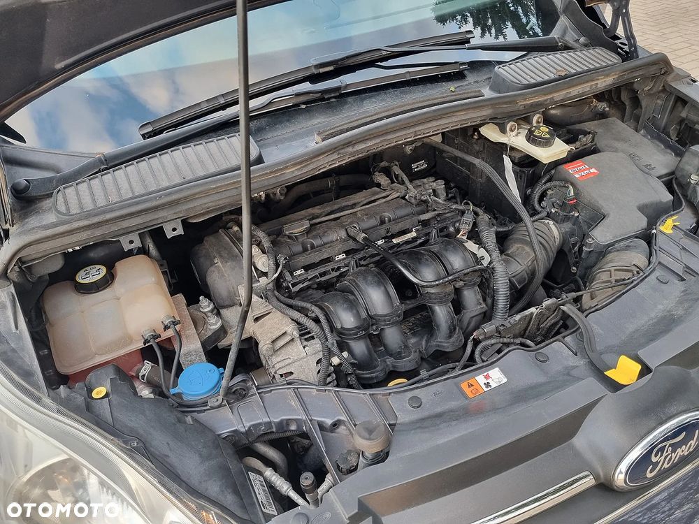 Ford Grand C-MAX - 20