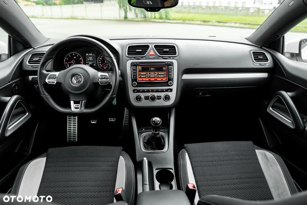 Volkswagen Scirocco 2.0 TSI - 30