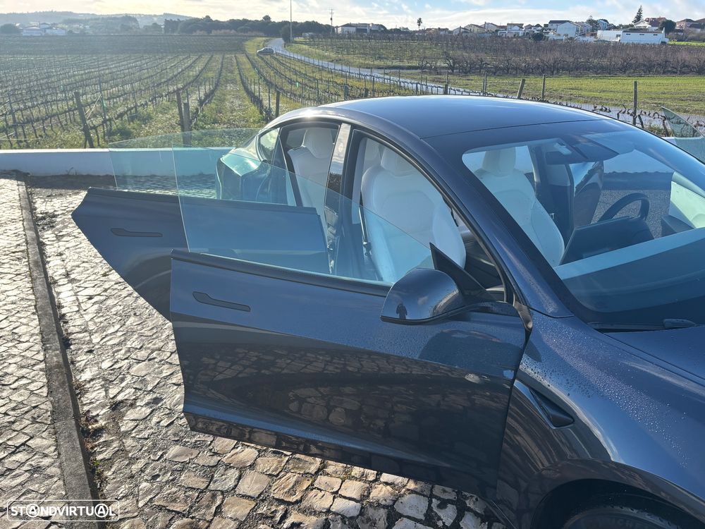 Tesla Model 3 Tração Traseira Standard - 17
