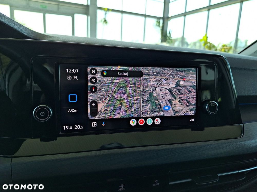 Volkswagen Golf - 28