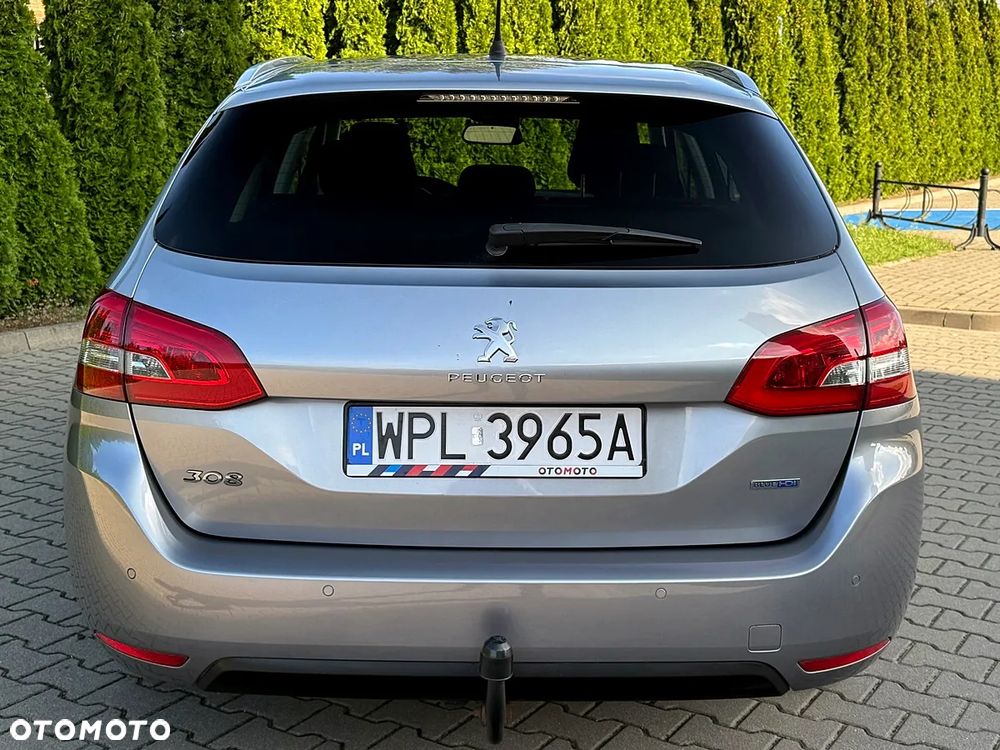 Peugeot 308 SW 1.6 BlueHDi Allure S&S - 12