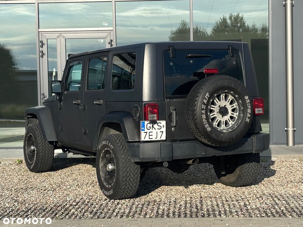 Jeep Wrangler - 13