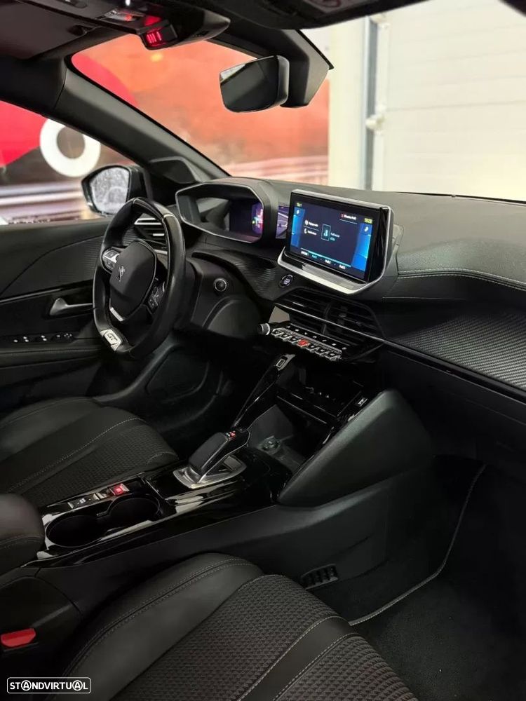 Peugeot e-208 50 kWh GT - 8