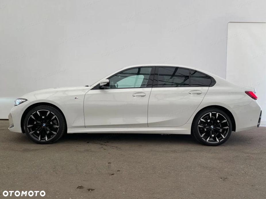 BMW Seria 3 320i xDrive M Sport sport - 3