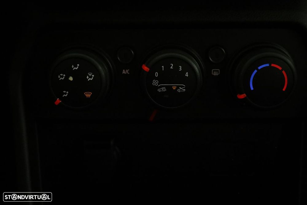 Dacia Sandero 1.0 ECO-G Essential Bi-Fuel - 11