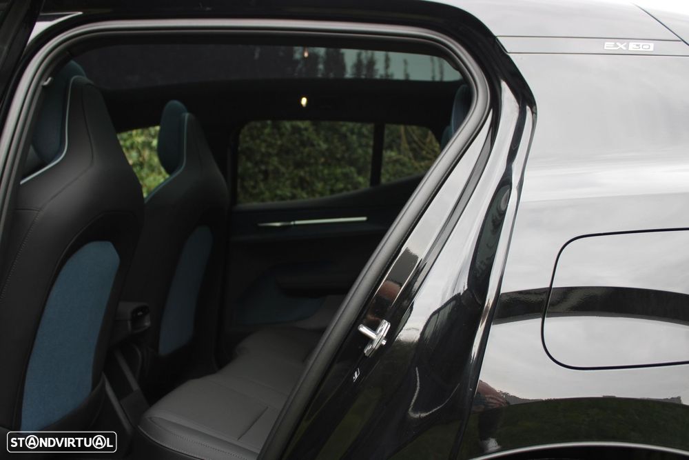 Volvo EX30 69 kWh Single Motor Extended Range Ultra - 35