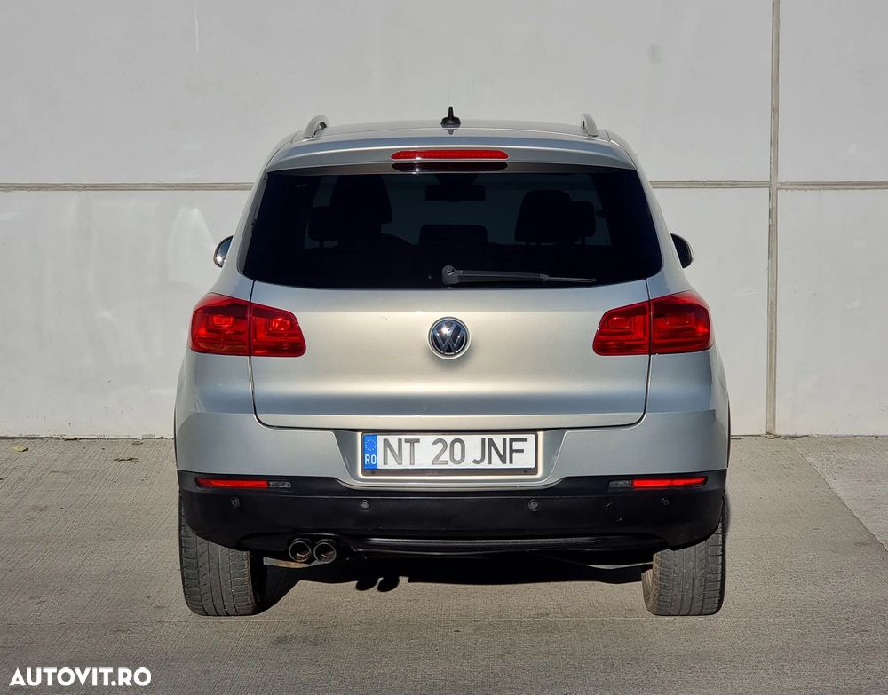 Volkswagen Tiguan 2.0 TDI DPF 4Motion BlueMotion Technology Exclusive - 14