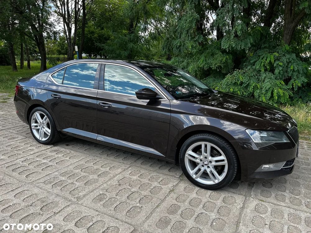 Skoda Superb 2.0 TDI 4x4 Style DSG - 22