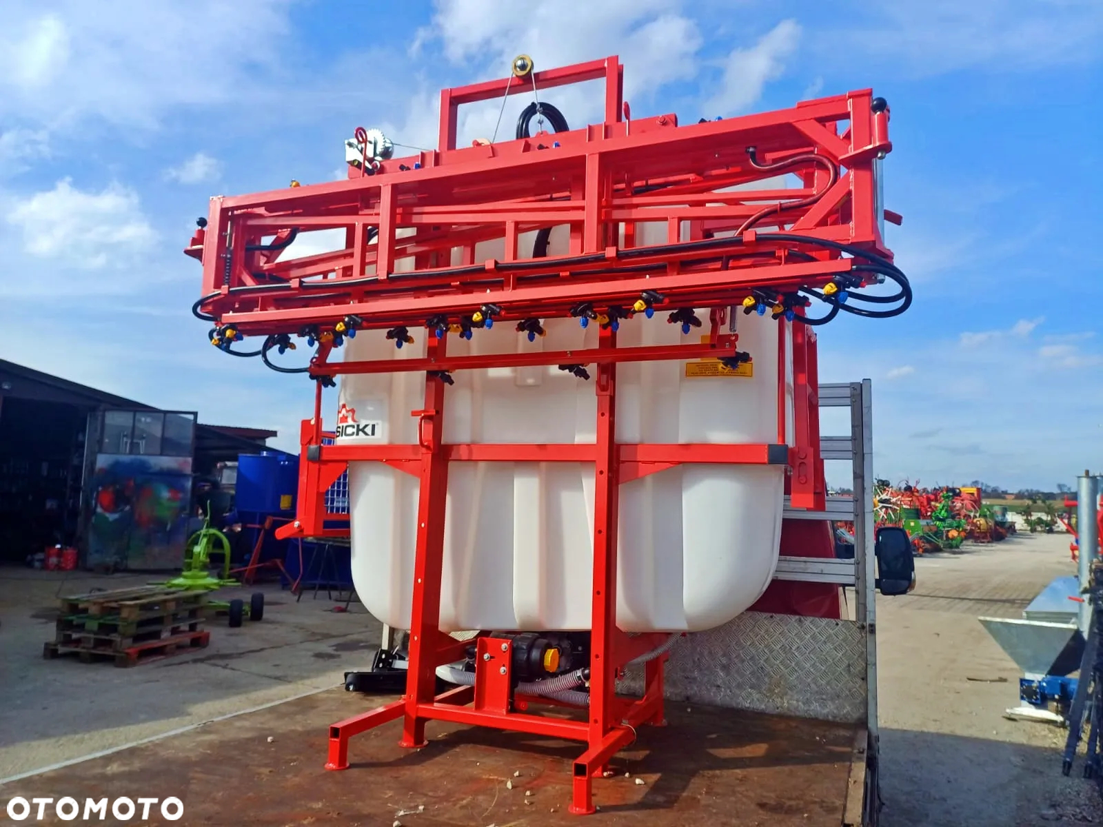 Opryskiwacz 1200L 1000L 600L 400L Opryskiwacz zawieszany polowy Lisicki RĘCZNY / HYDRAULICZNY - 3