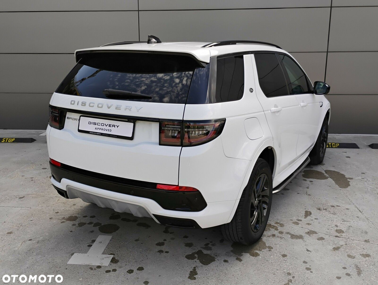 Land Rover Discovery Sport - 8