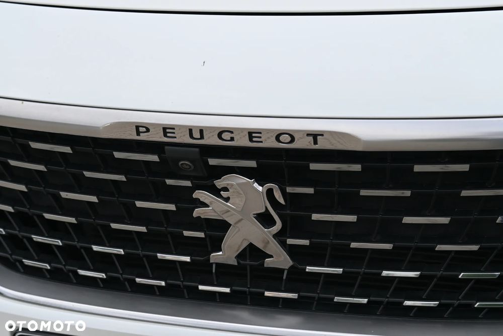 Peugeot 5008 2.0 BlueHDI GT S&S EAT8 - 22