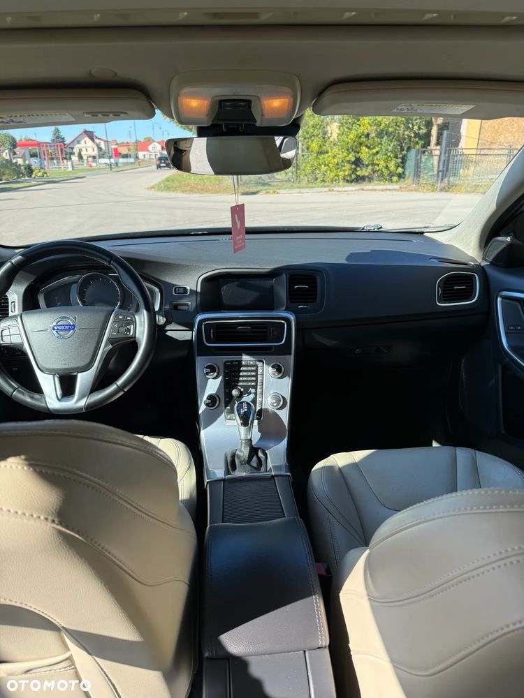 Volvo S60 - 15