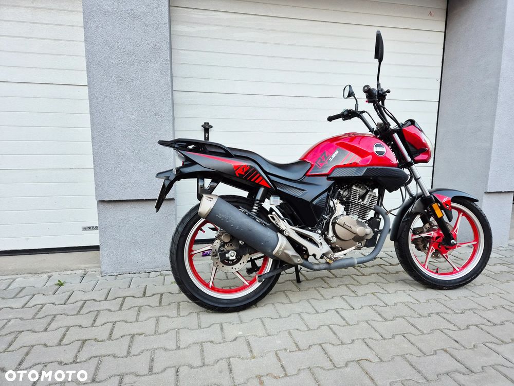 Junak Inny - 4