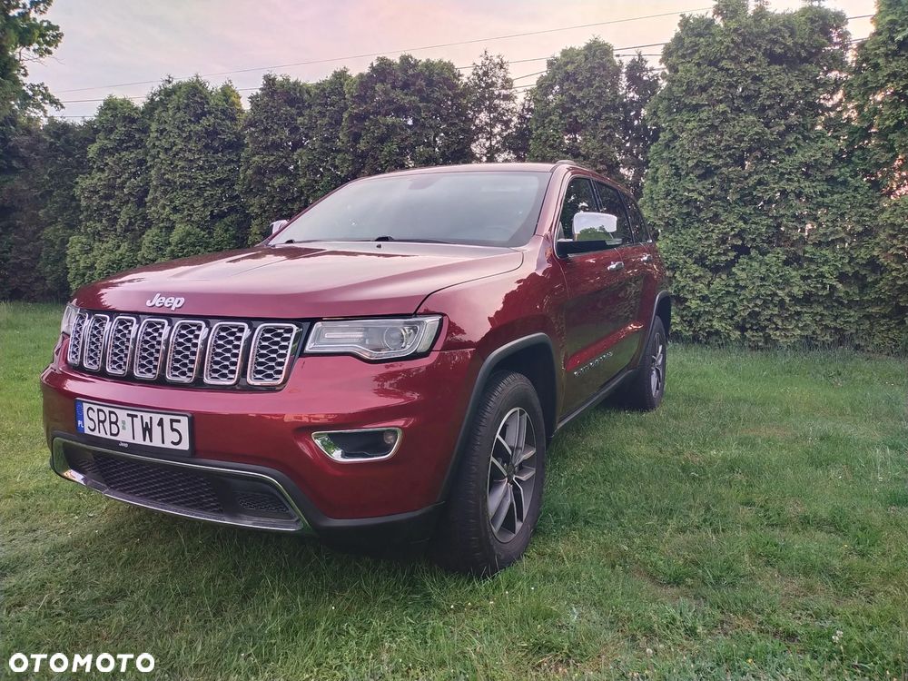 Jeep Grand Cherokee - 1