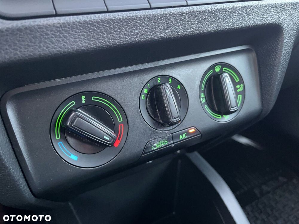 Skoda Fabia 1.0 TSI Ambition - 22