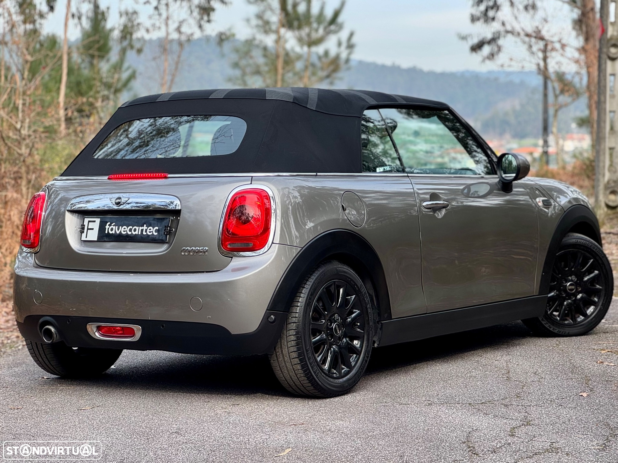 MINI Cabrio Cooper Aut. JCW - 50