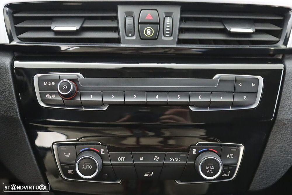 BMW X1 16 d sDrive Advantage - 26