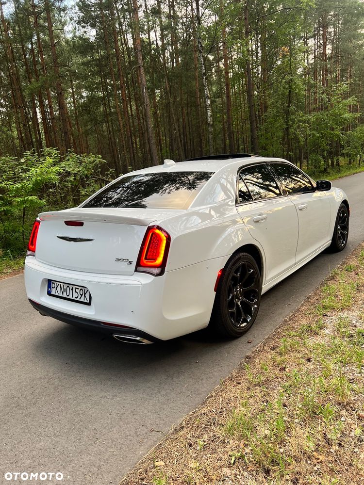 Chrysler 300s - 4