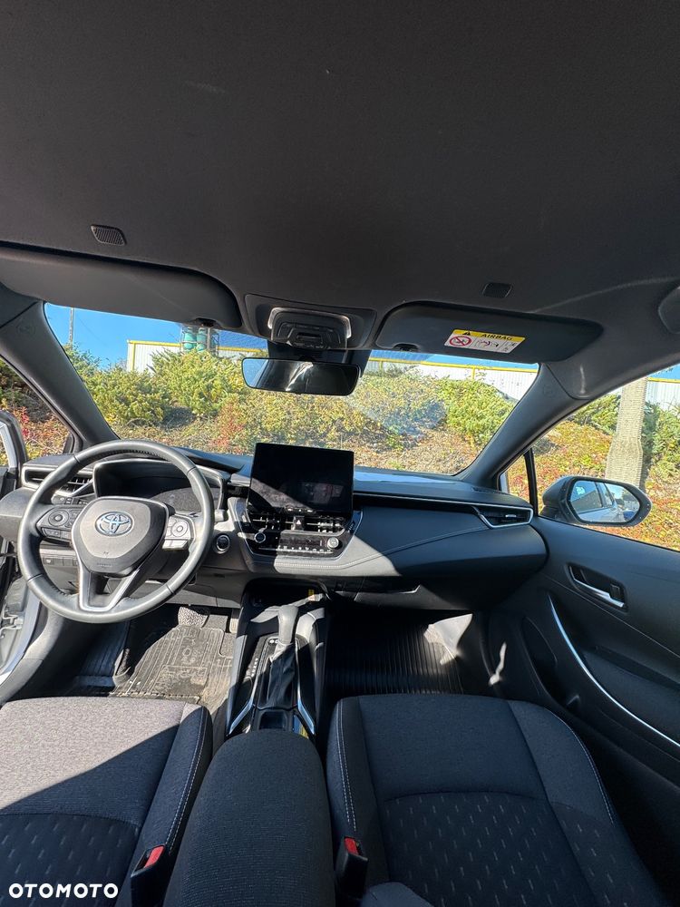 Toyota Corolla 1.8 Hybrid Comfort - 10