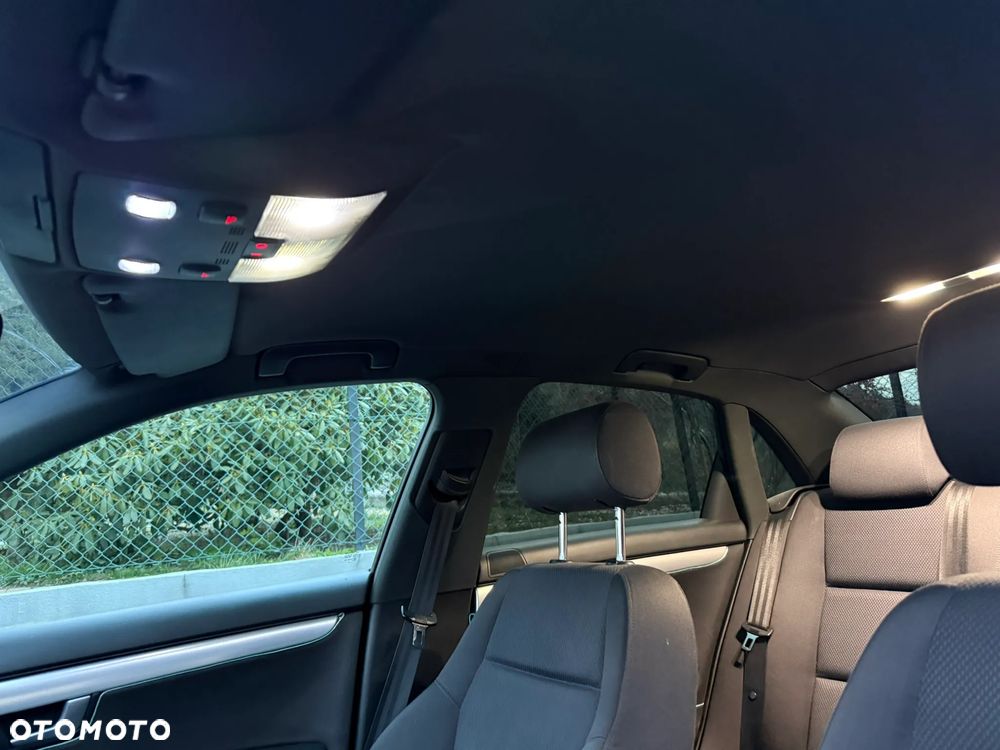 Audi A4 Limousine 1.8T Quattro - 6