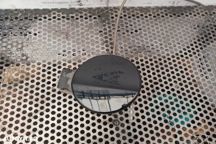 Usita rezervor Volkswagen VW Passat B6  [din 2005 pana  2010] seria wagon 5-usi 1.9 TDI MT (105 hp) - 1