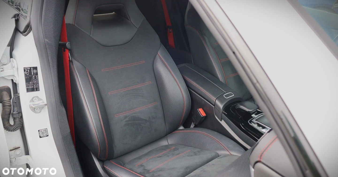 Mercedes-Benz CLA - 18