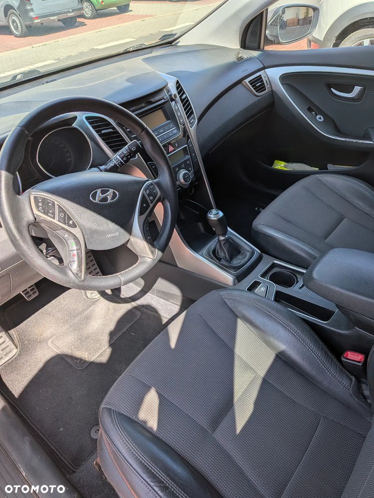 Hyundai i30 1.6 GDI Style - 11
