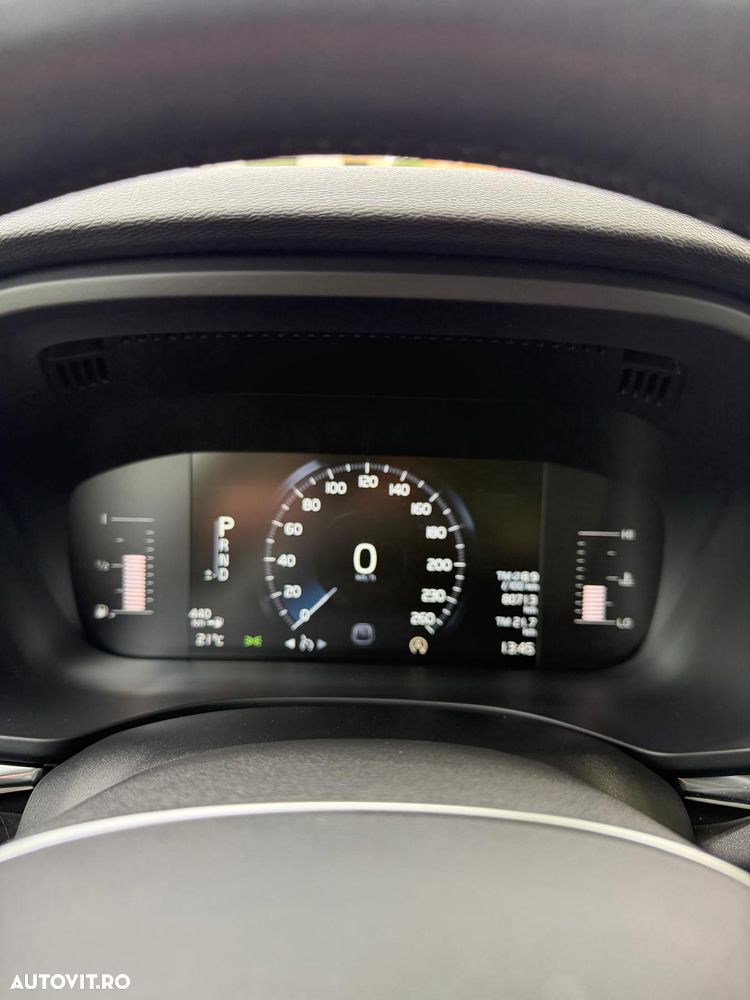 Volvo XC 60 D4 AWD Momentum - 7
