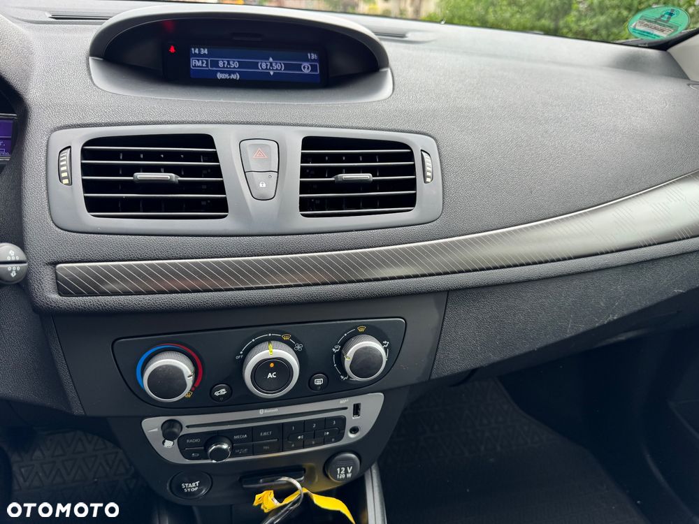 Renault Megane 1.6 16V 100 J'taime - 16