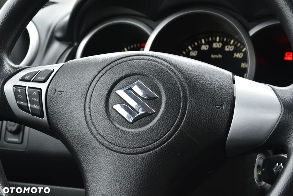 Suzuki Grand Vitara 1.9 DDiS Elegance EU5 - 19