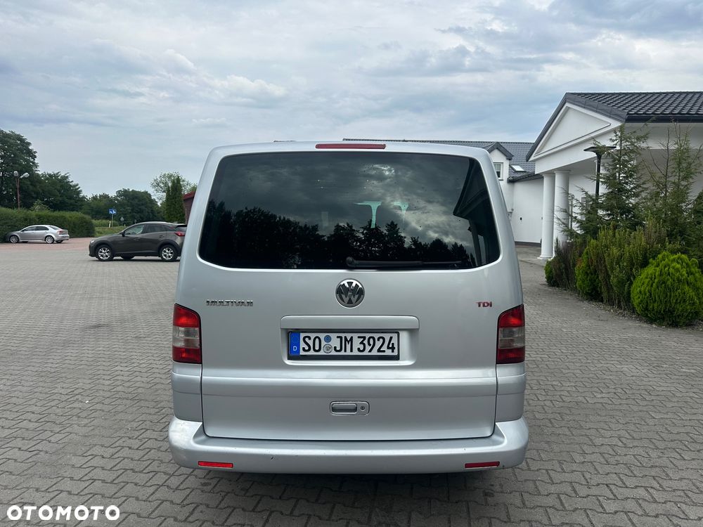 Volkswagen Multivan L1 Business - 13