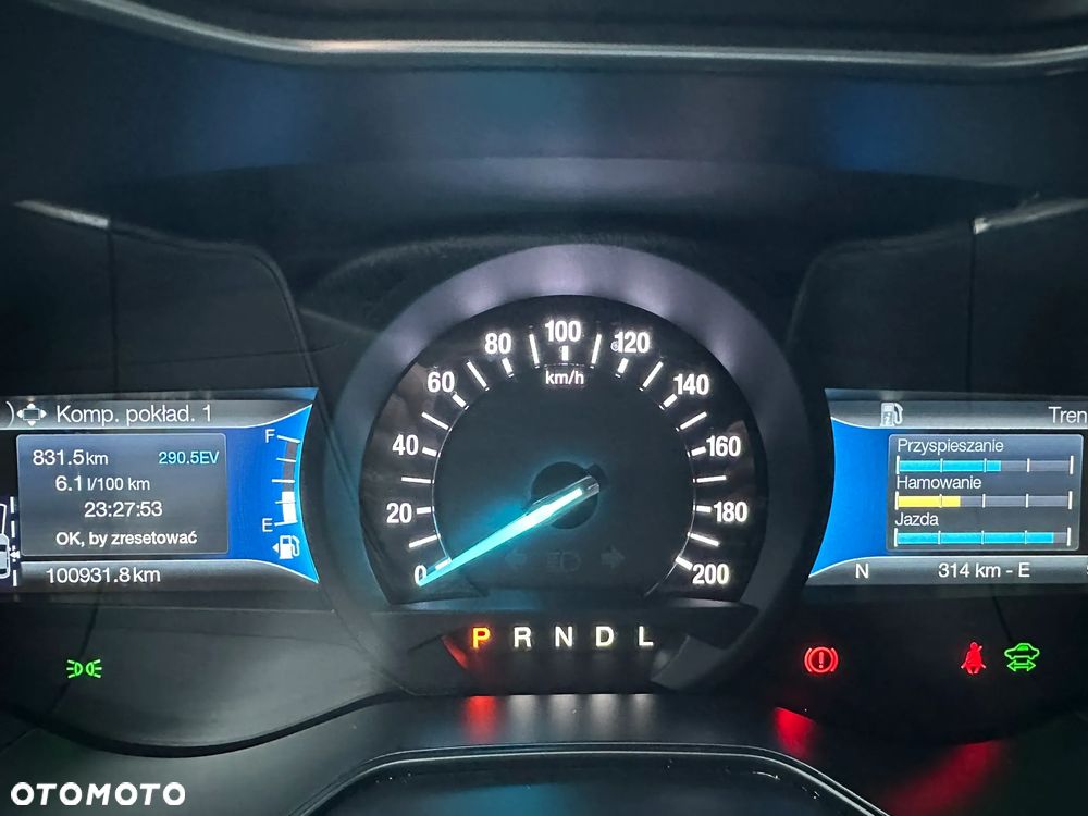 Ford Mondeo 2.0 Hybrid Vignale - 21