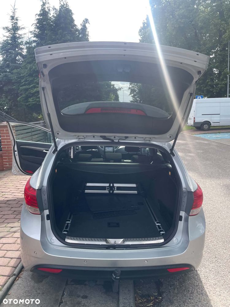 Hyundai i40 2.0 GDI Style - 16